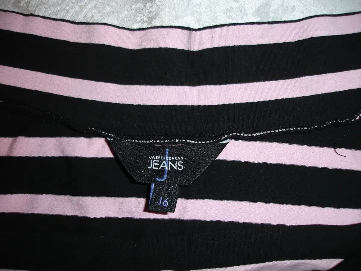 КОФТА М-ка, з опущеними плечима, рожево-чорна, рукав 3/4. Для дівчат. 4