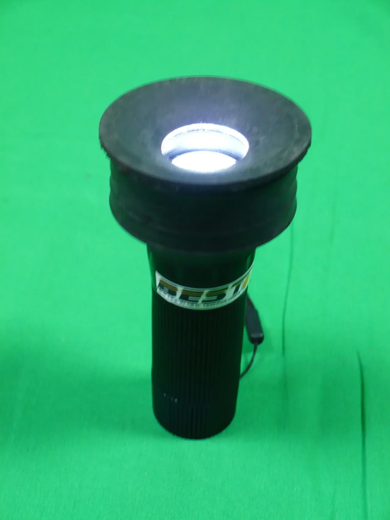 Овоскоп для просвічування яєць Бест-Овік 10