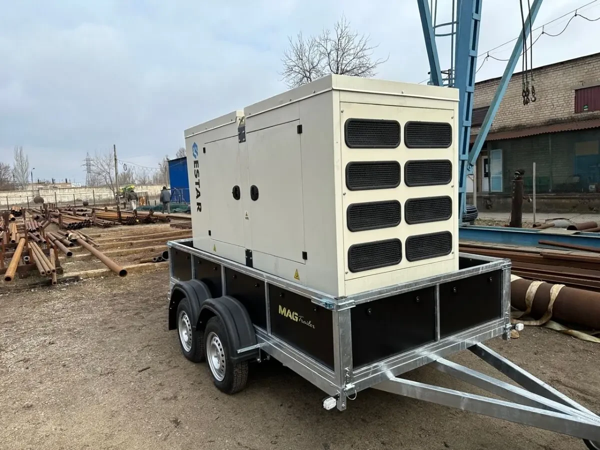 Міцний Двовісний Причіп