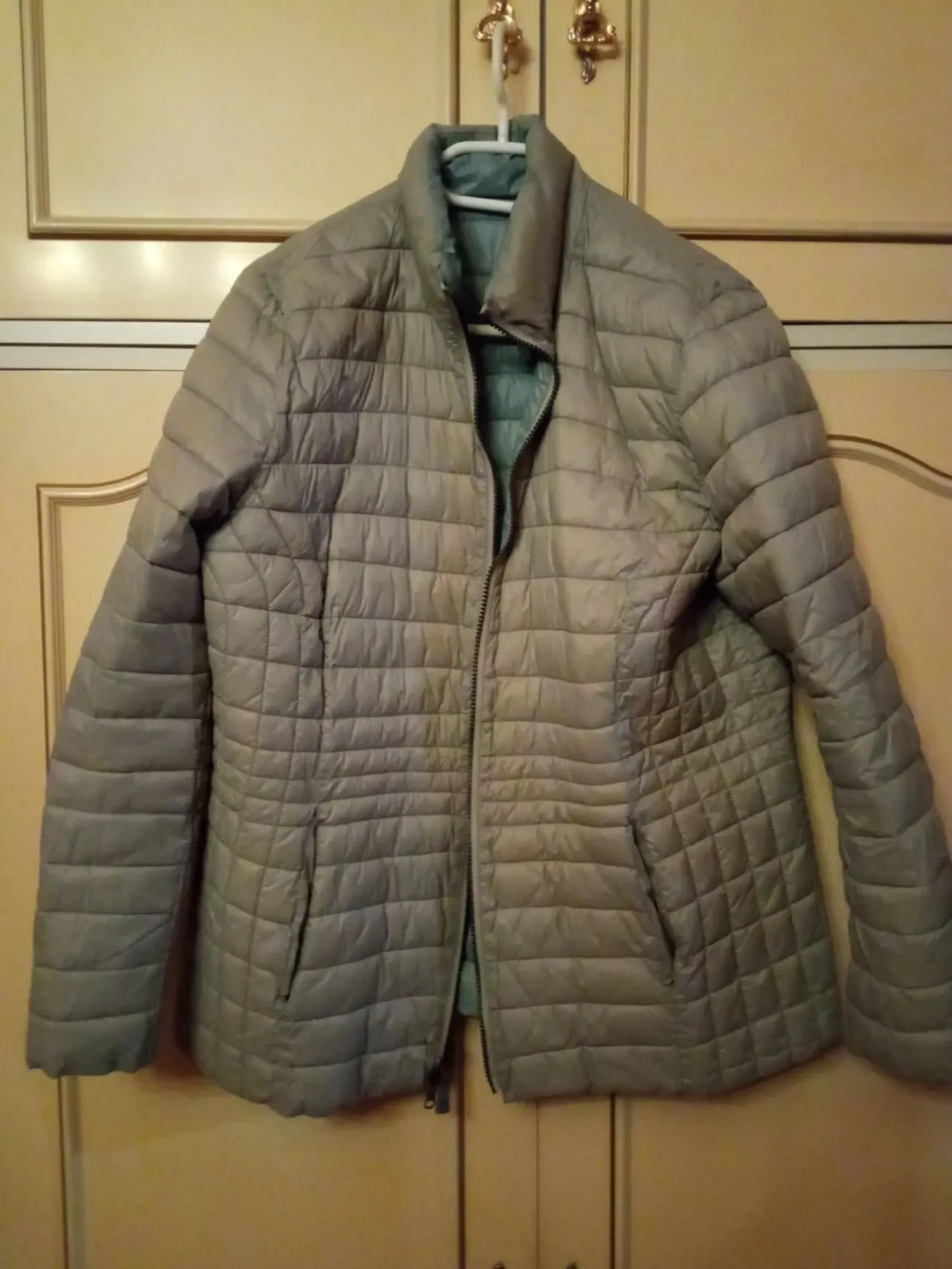 Курточка жіноча 6