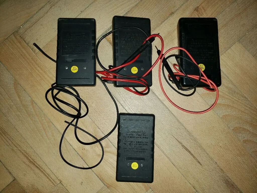 Цифровые мультиметры DT-830 и DT-832, рабочие и на запчасти. 2