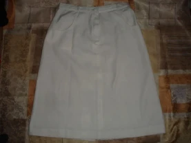 Юбка/СПІДНИЦЯ М-ка БІЛА, 4-клинка. Міді. Дві кишені.