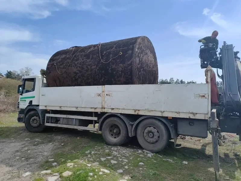 Постійно купуємо б.в. металічні ємності різного призначення 2