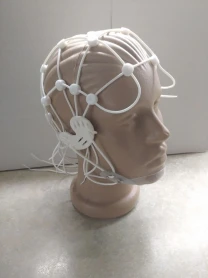 Шлем-шапочка для ЭЭГ