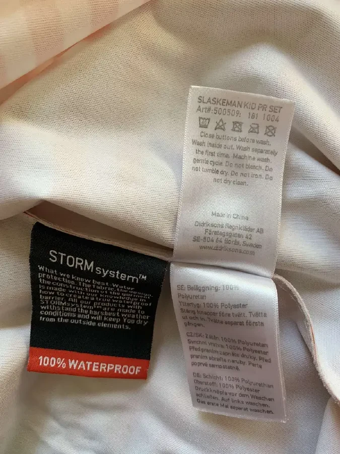 Продам дождевик фирмы Didriksons, размер 80 см, б/у. 6