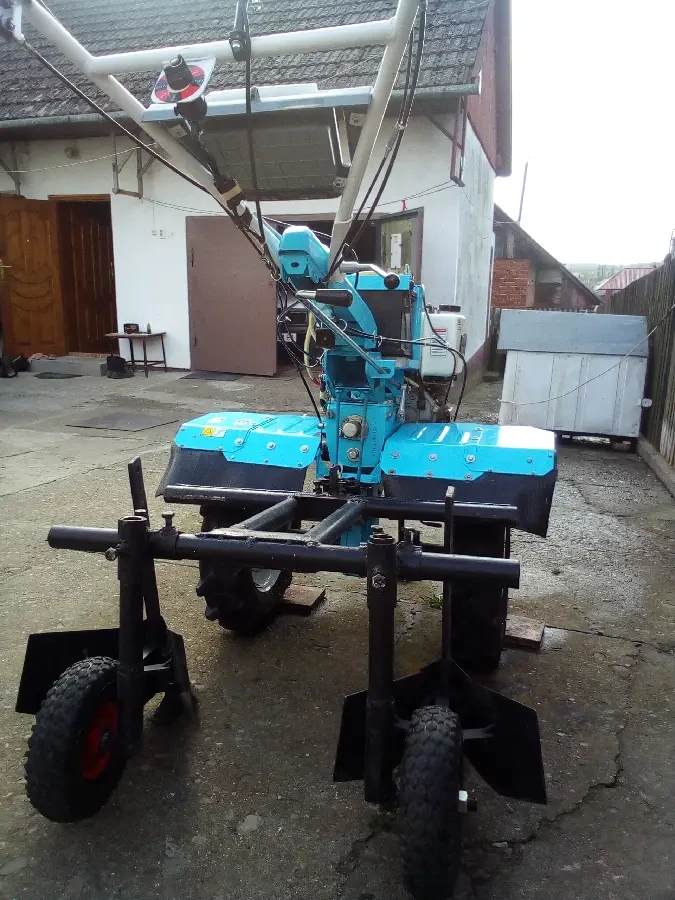 мотоблок продам 9к.с  дизель стартер