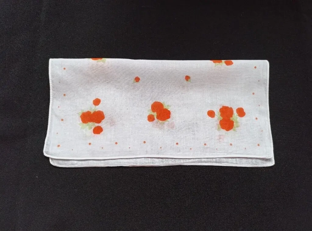 Женский № 2 -л1 красивый носовой платок женский белый в цветы 2