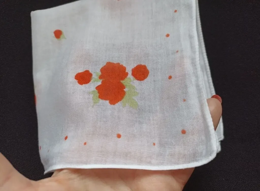 Женский № 2 -л1 красивый носовой платок женский белый в цветы 5