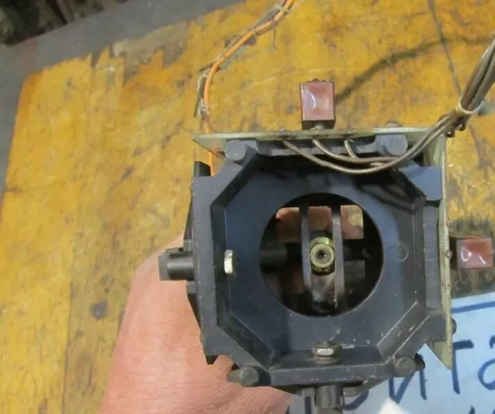 Джойстик перемикання 3