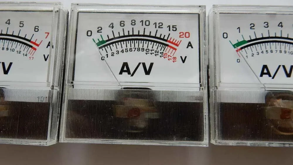 Индикатор стрелочный М68502 4