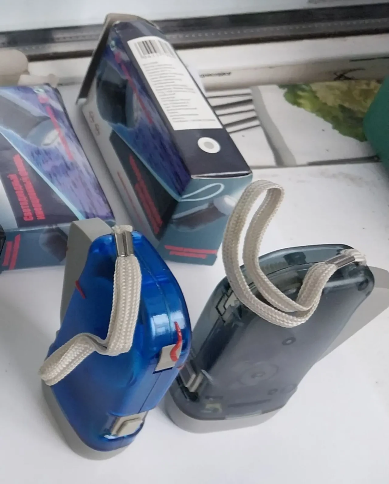 Фонарь Фонарик неисправный 2