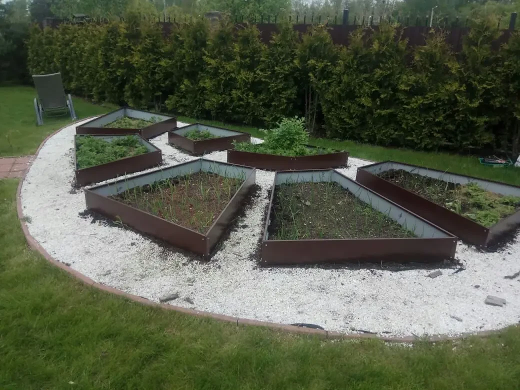 Висока грядка, клумба, бордюрчик 6