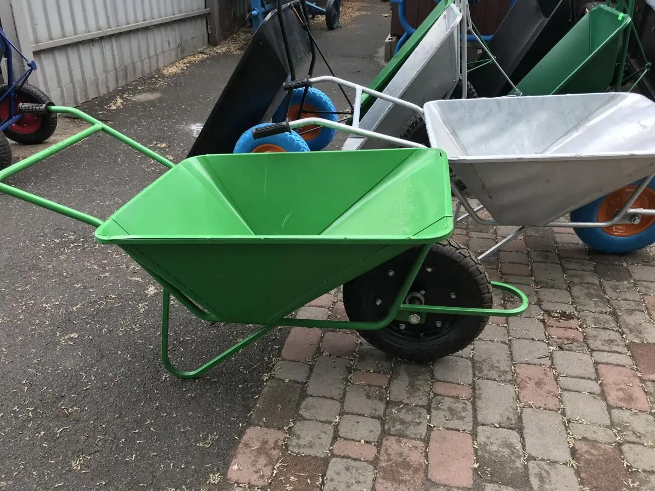 Тачка садово - будівельна одноколісна тип АТЕК-1