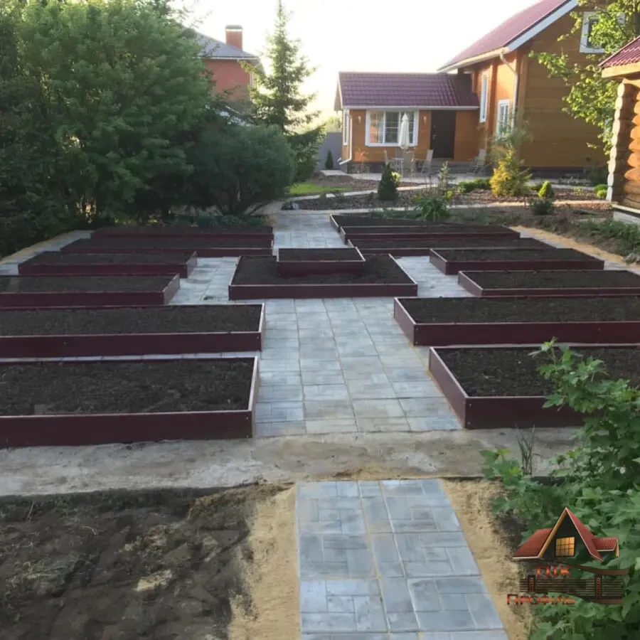 Грядка, клумба 7