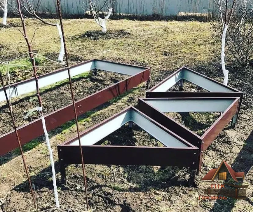 Грядка, клумба 5