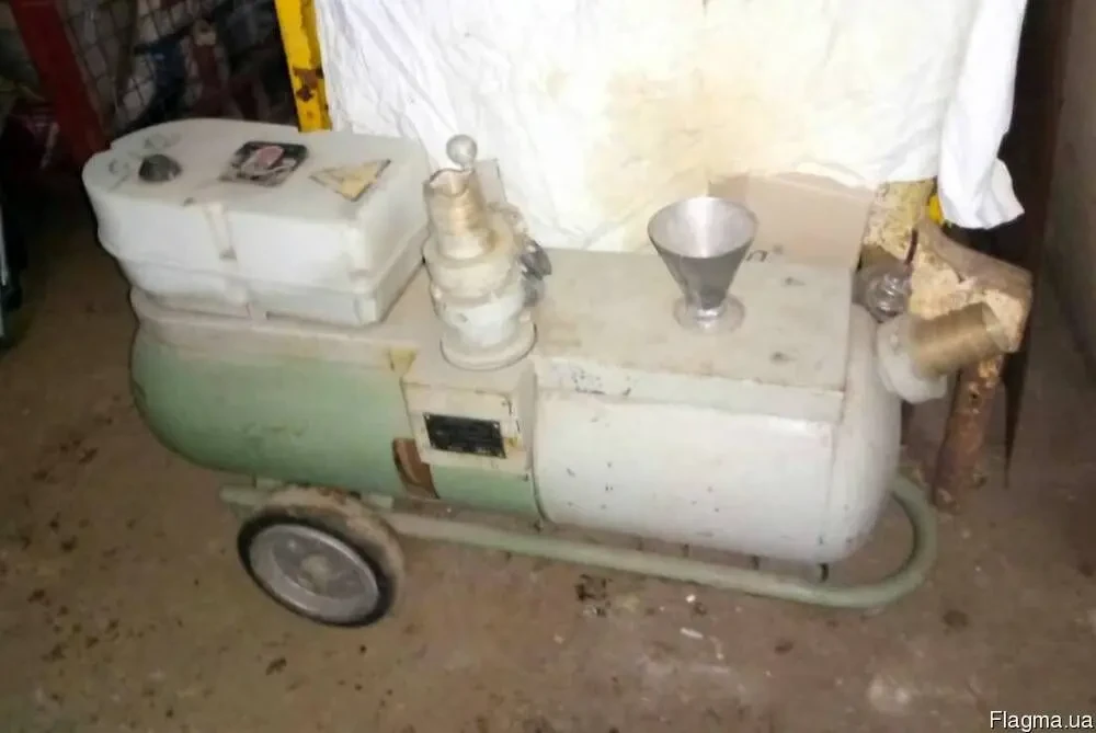 Продам насос пищевой И7-ВНЦ20/20 для перекачки пищевых жидкостей (сок,