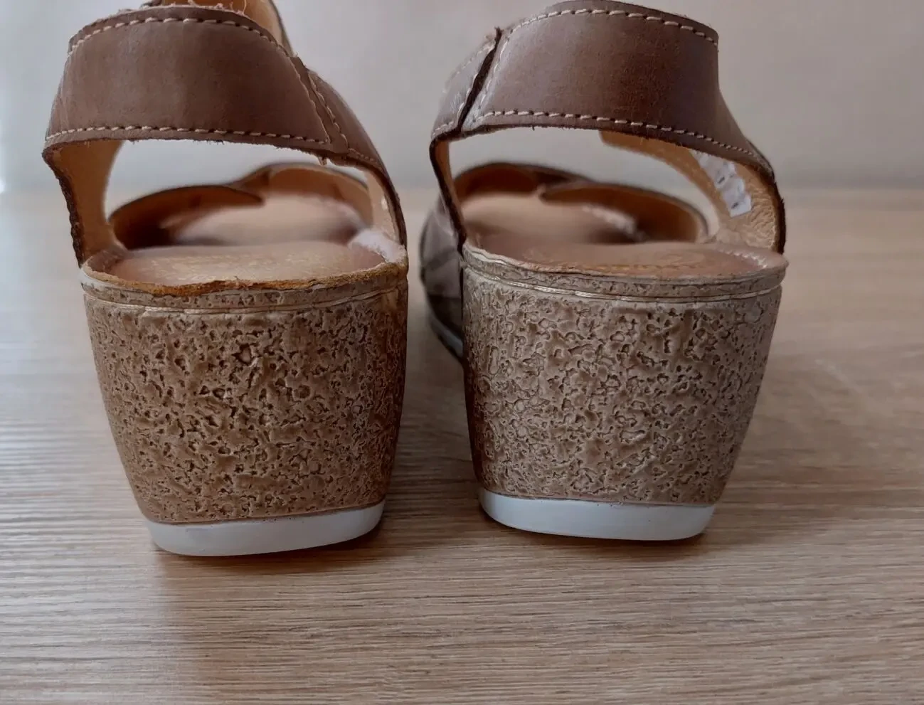 Босоножки Waldi, р.36, натур.кожа, новые 4