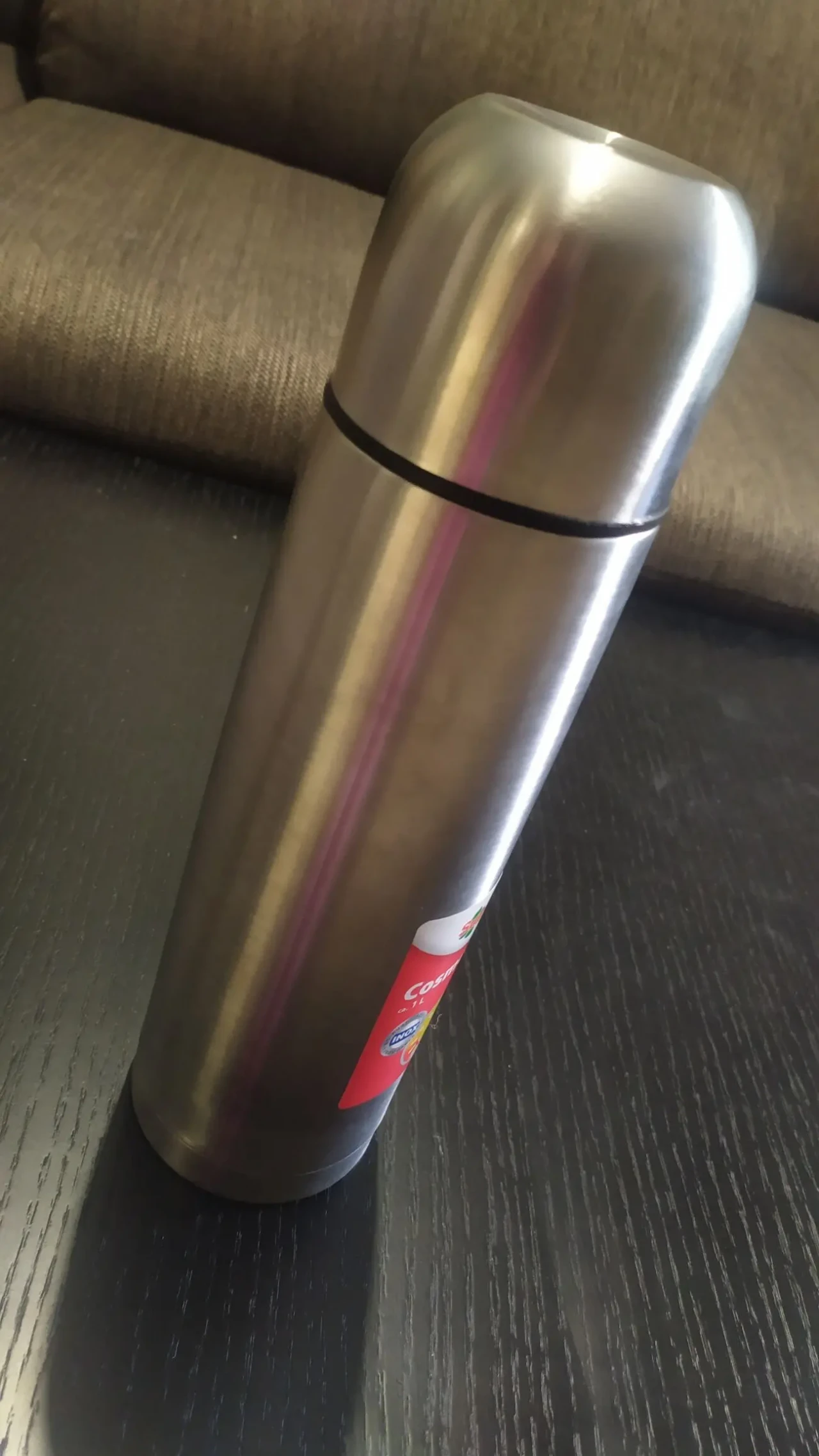 Термос металевий 1 літр новий 370 грн.