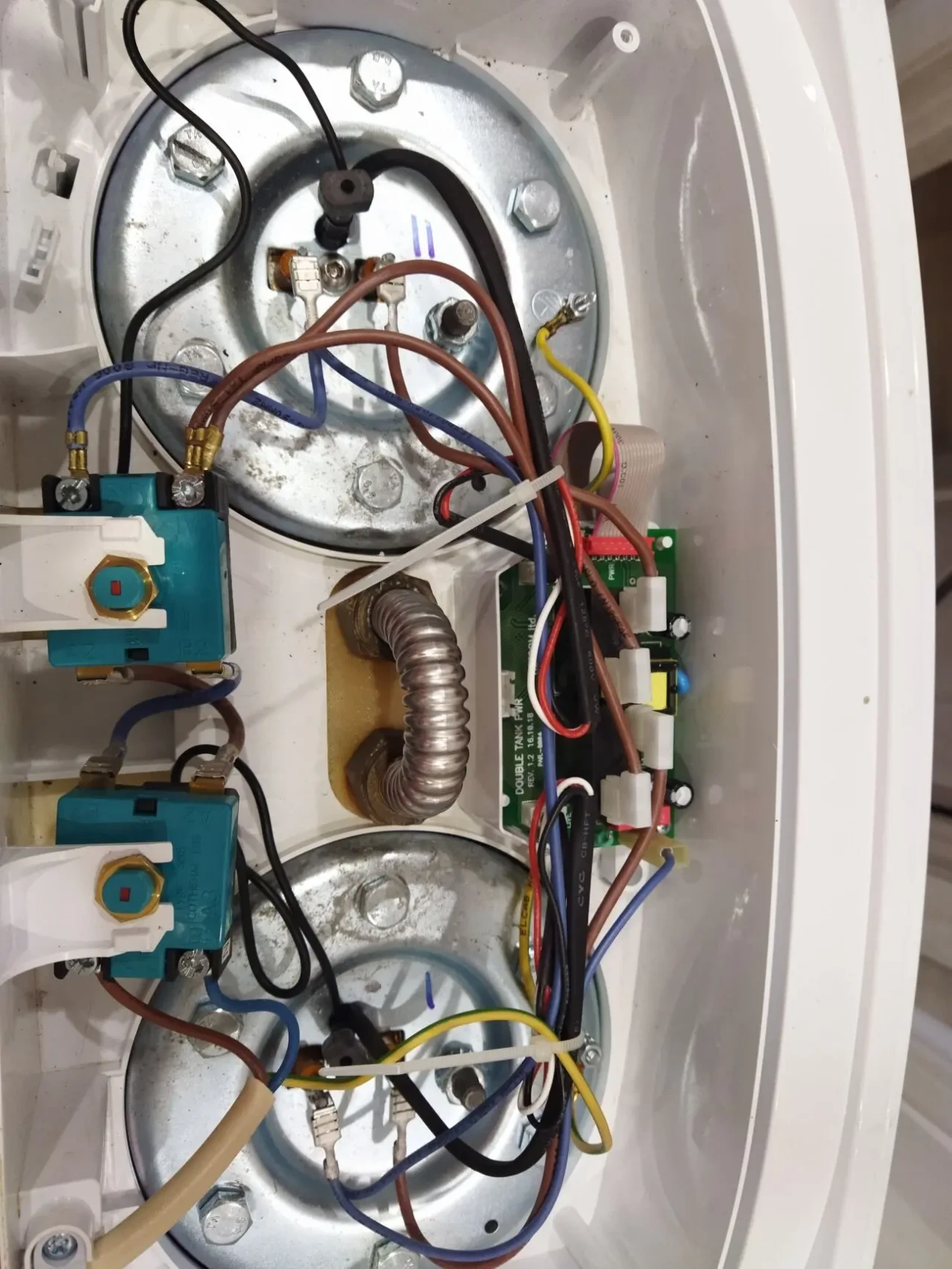 Чистка,ремонт,установка,замена бойлеров. 7