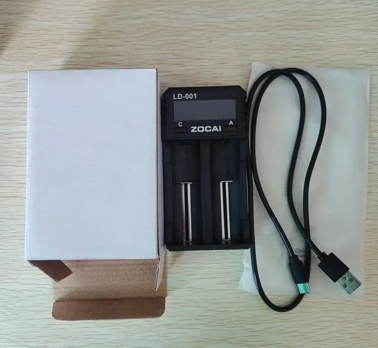 Зарядний пристрій для акумулятора 18650    ZOCAI-LD001 6
