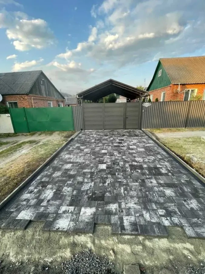 Тротуарная плитка Лайнстоун цвет Платина купить в Харькове