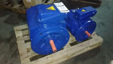 Лифтовый двигатель 4АН200L6/24НЛБ