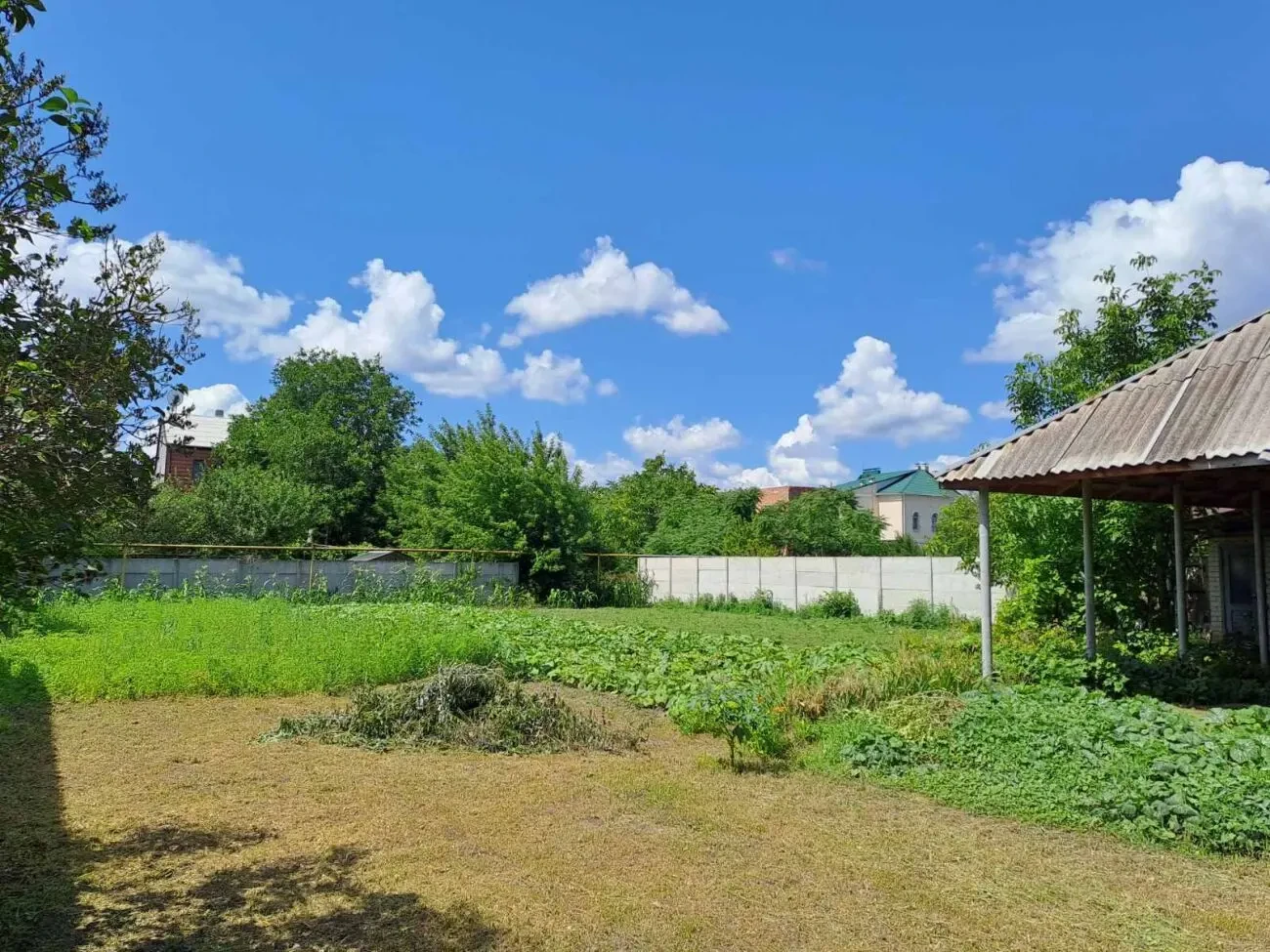 Продам добротный дом в Подгородном . 3