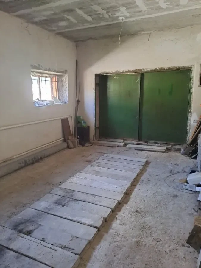 Продам добротный дом в Подгородном . 10