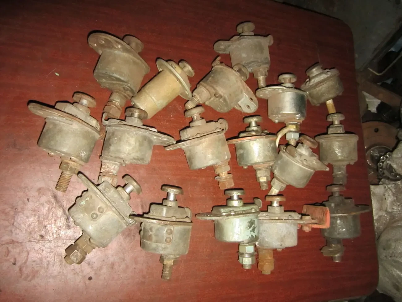 Выключатель массы , производство СССР  Б/у 7