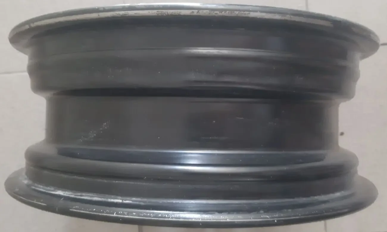 Атомобільний диск металічний 14 радіус новий для Фольксвагена оригінал 3