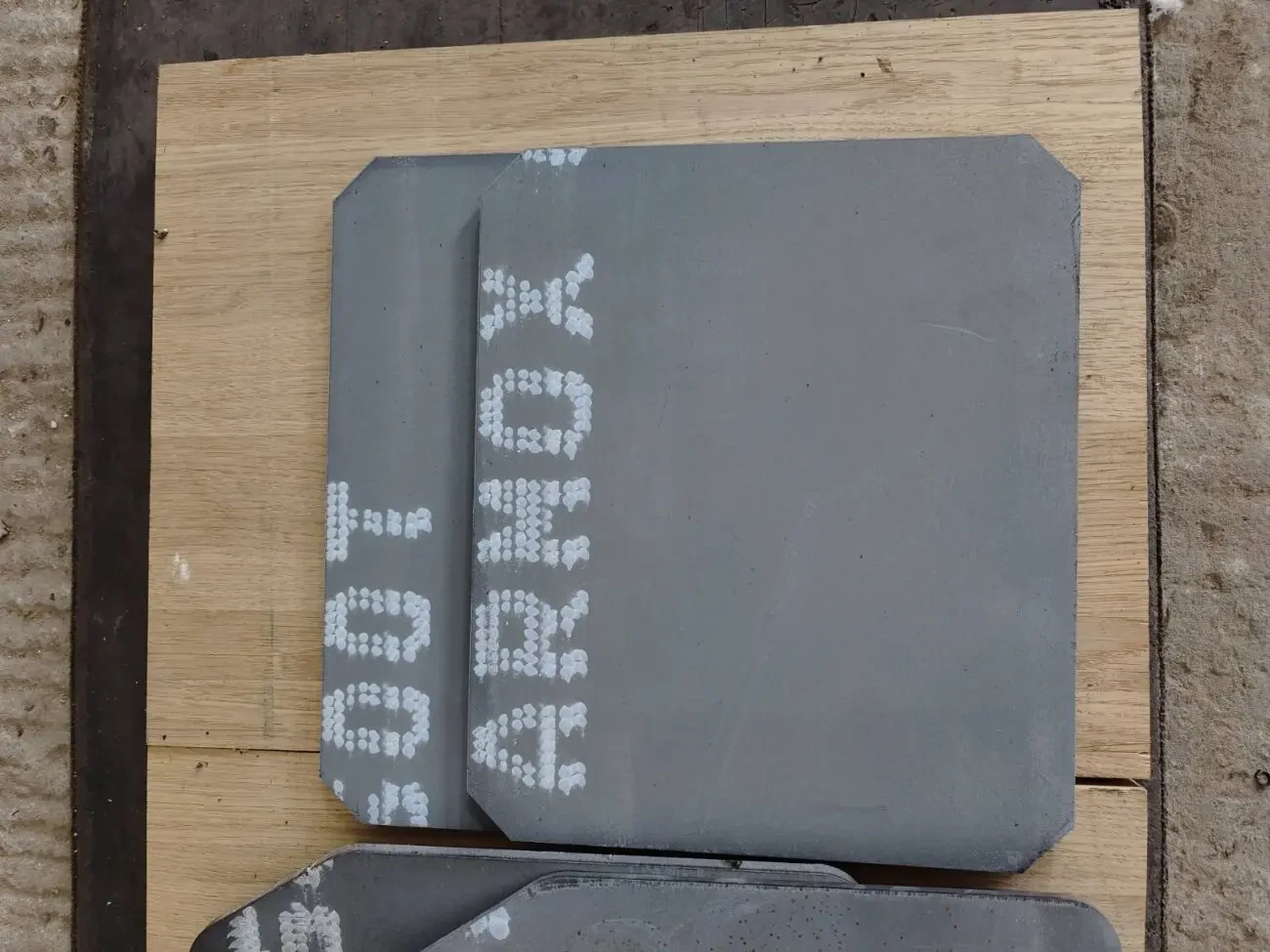 Бронепластина Armox 600T Армокс 600 Т 6мм. (1шт.) 3,6 кг 25x30см 3