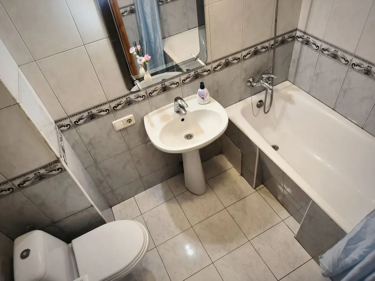 Квартира подобово на березі Дніпра. Сонячний, ТЦ Вавілон! Мост-Сіті! 5