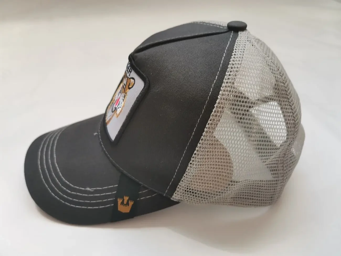 Новая кепка бейсболка Trucker tiger тигр 4