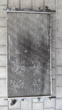 Радиатор ford transit 2004 года