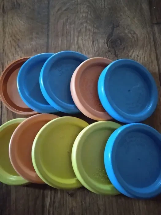 Многоразовые полиэтиленовые крышки для консервации. 2