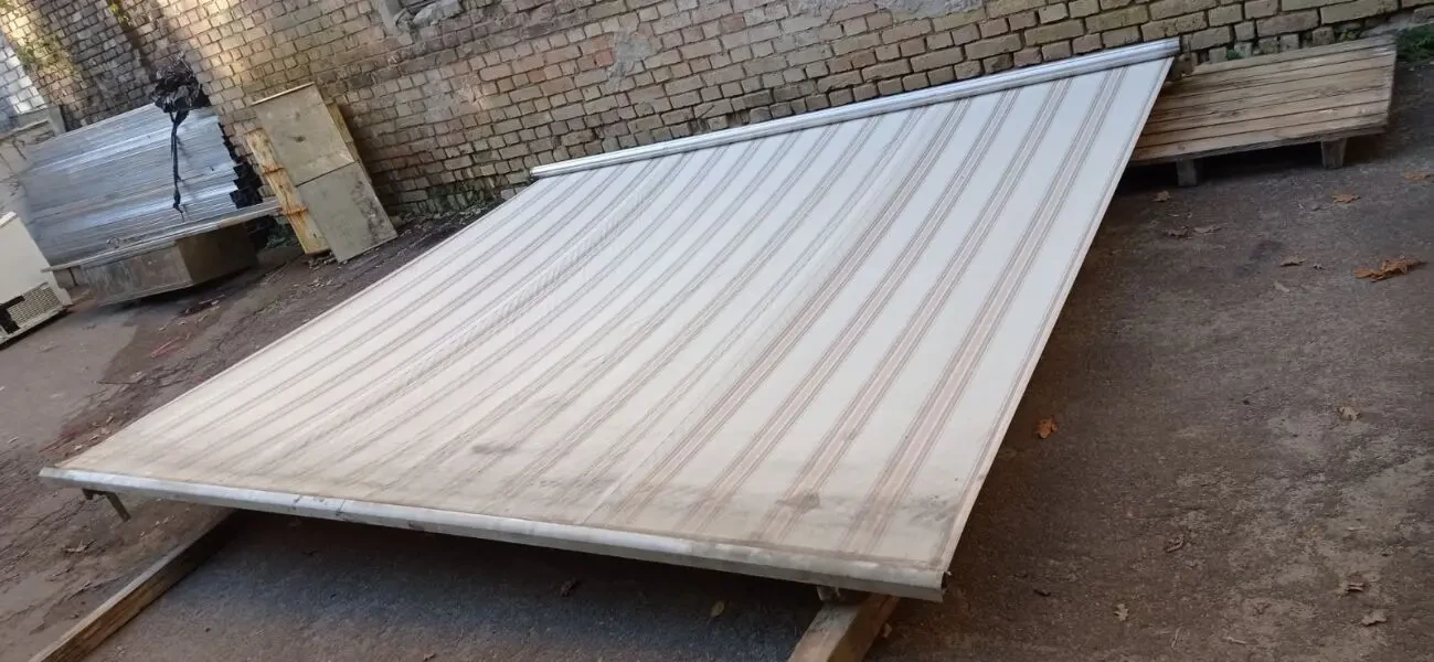 Маркиза, навес с ручьным механизмом