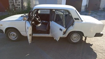 Продам Ваз 2107