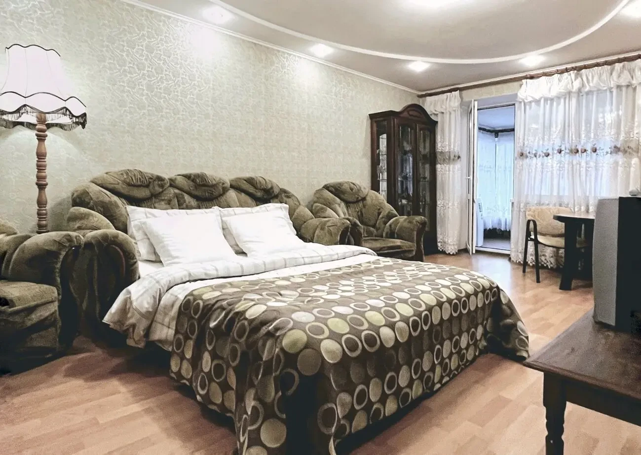 Білецького 9 поруч з інст. Шалімова (Солом'янський район, Відрадний)