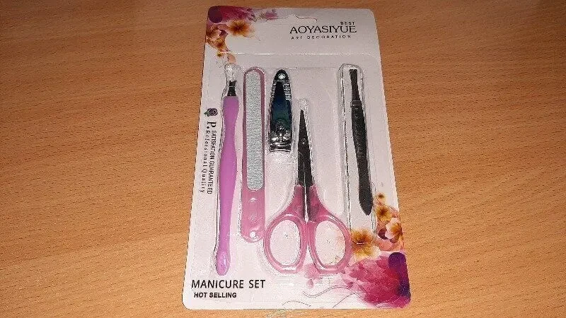 Набір для манікюра із 5 предметів Роблю дуже хороші  знижки!