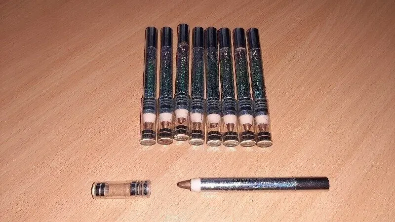 Карандаш - Подводка для век, для губ Роблю дуже хороші  знижки!.