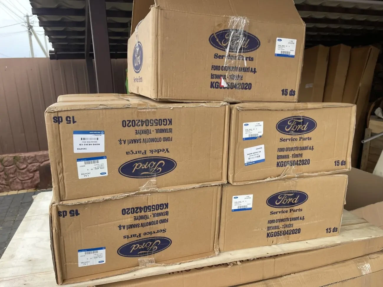 2434799. Крышка,пенал с распредвалами.HG9Q 6E262 CD. форд транзит 2.0 9