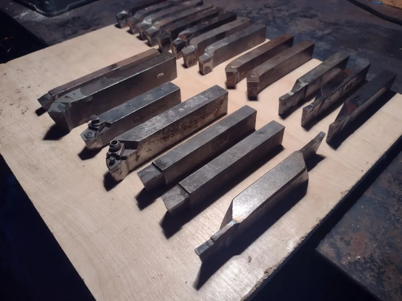 Резцы токарные. 6
