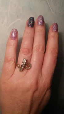 Продам золоту каблучку з діамантами