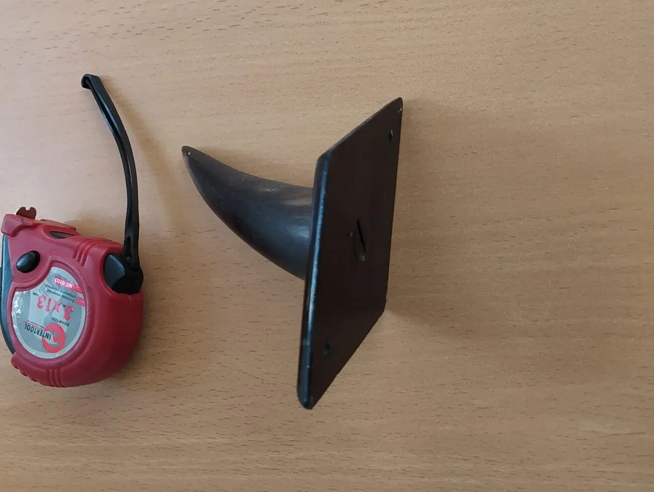 Вешалка из натурального рога. Крючок. Б/У 2