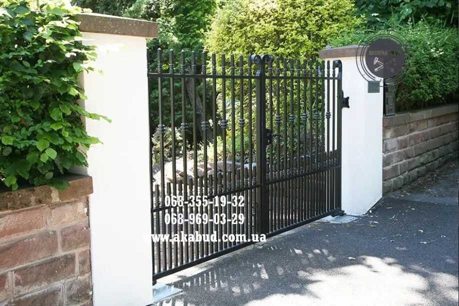 Ворота розпашні та ворота відкатні, навіси, балкони, паркани, козирки 10