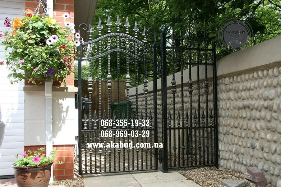 Ворота розпашні та ворота відкатні, навіси, балкони, паркани, козирки 6