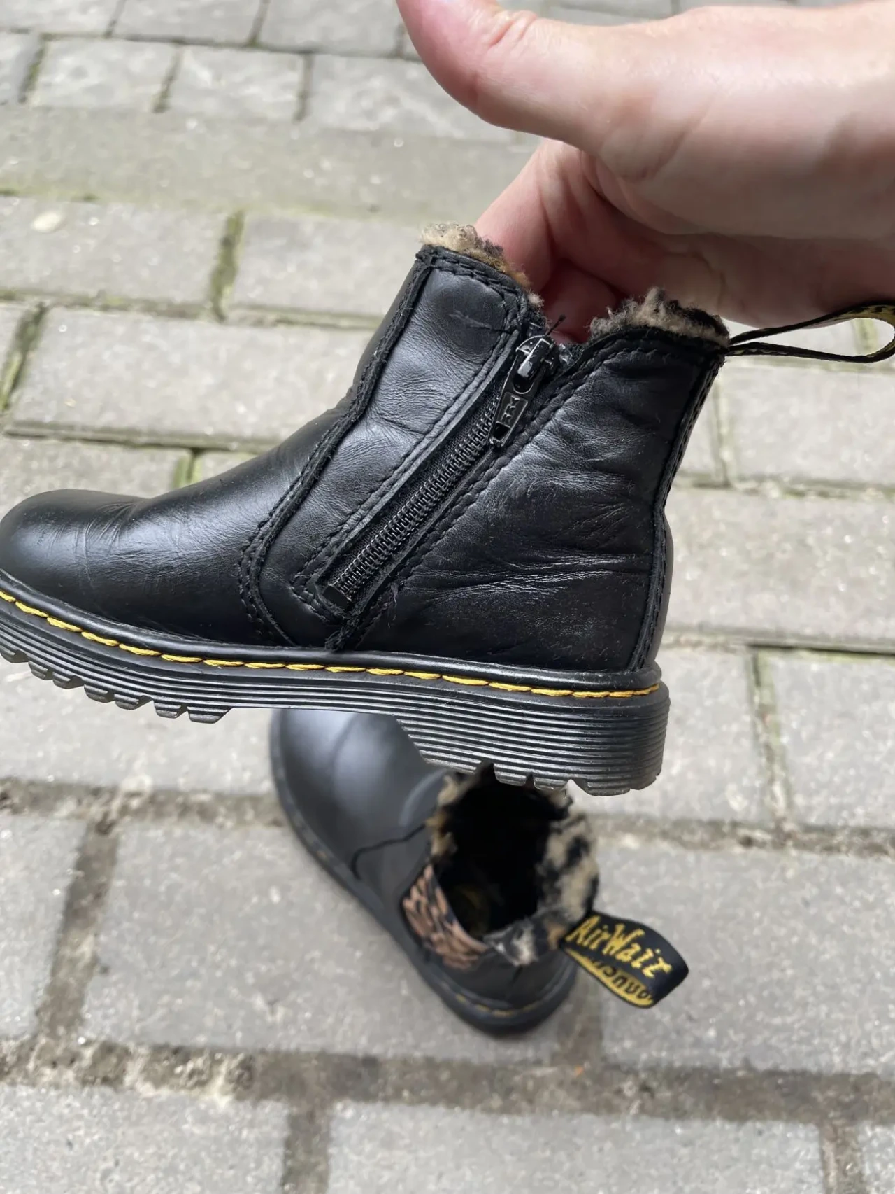 Ботинки Dr.Martens оригинал 24 5