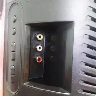 Телевизор LG Ultra Slim 21SA2RG-Z4 6