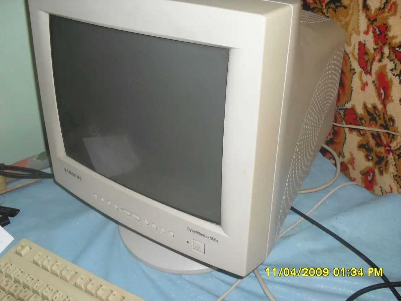 Продается монитор к системнику SAMSUNG 2