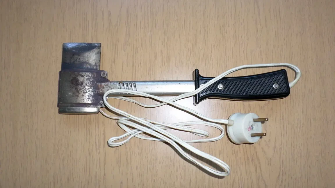 Электропаяльник 100Вт 220в